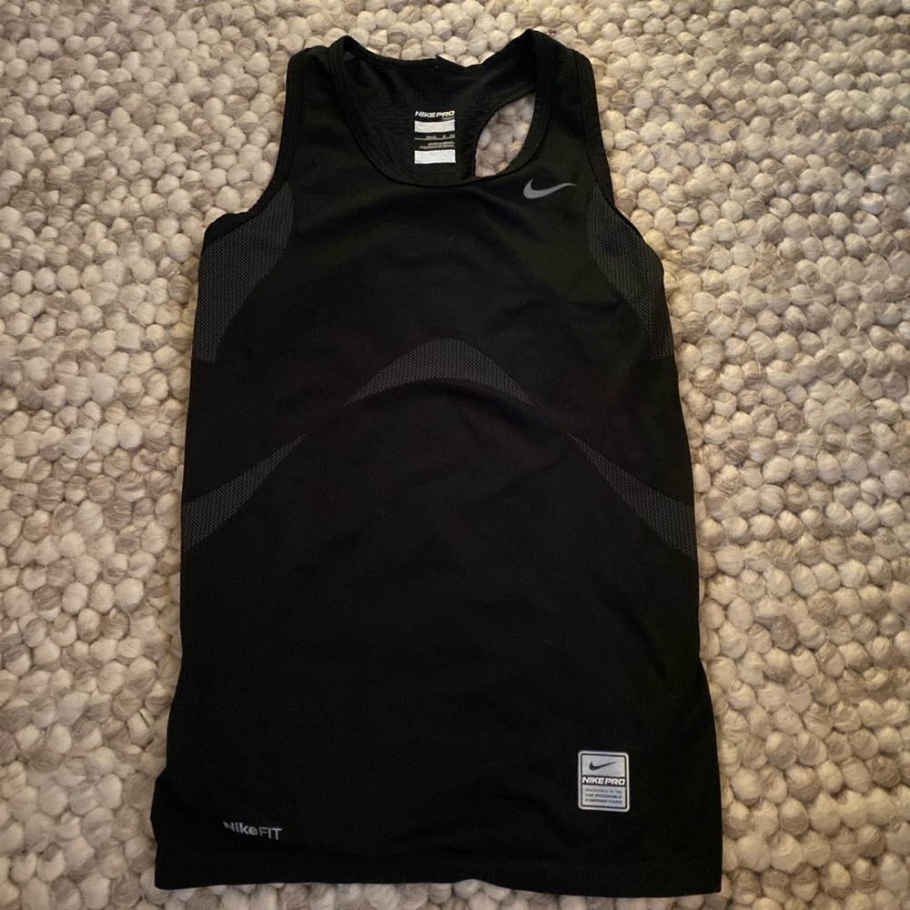 nike pro tight fit tank top